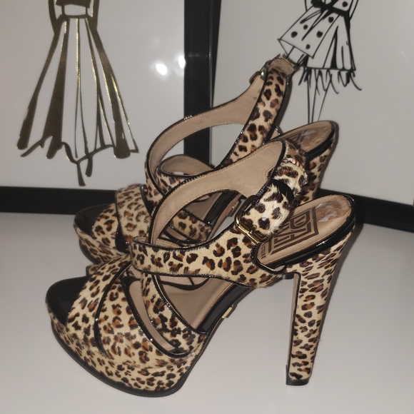 Shoes - Picture 1 of 1